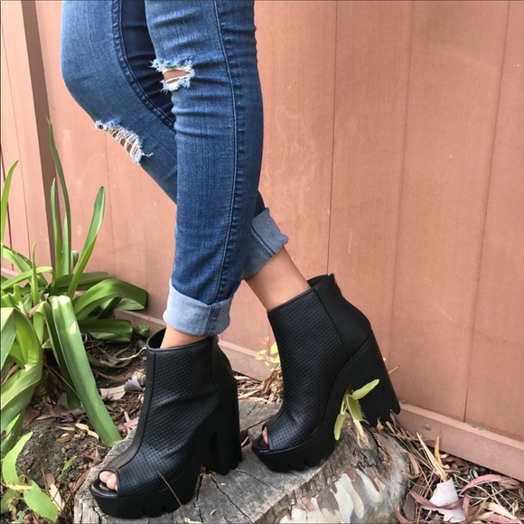Qupid Shoes - Black Perforated Chunky Black Bootie